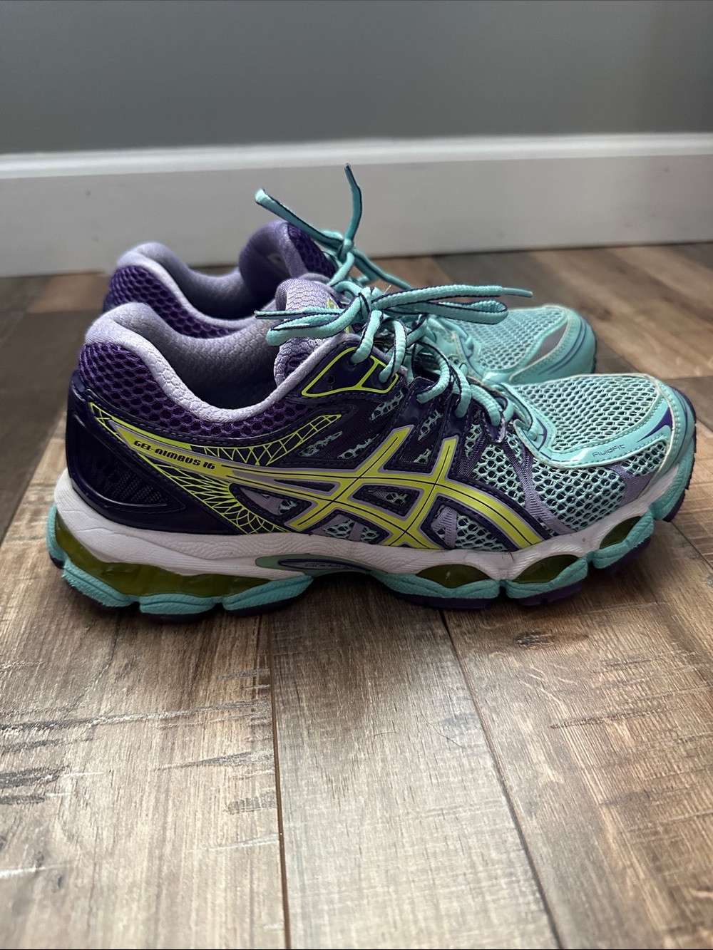 ASICS Nimbus 16